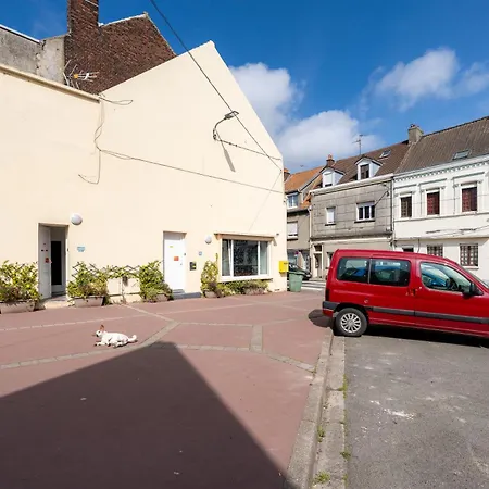 Bundle 2 Apparts, 12 Person - Parking, Station,