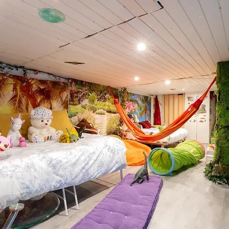 アパート Bundle 2 Apparts, 12 Person - Parking, Station,