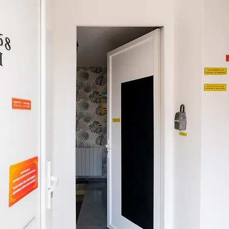 Bundle 2 Apparts, 12 Person - Parking, Station,