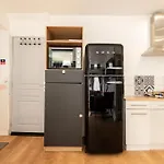 Bundle 2 Apparts, 12 Person - Parking, Station, Apartment Calais