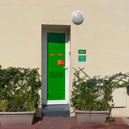 Bundle 2 Apparts, 12 Person - Parking, Station, *