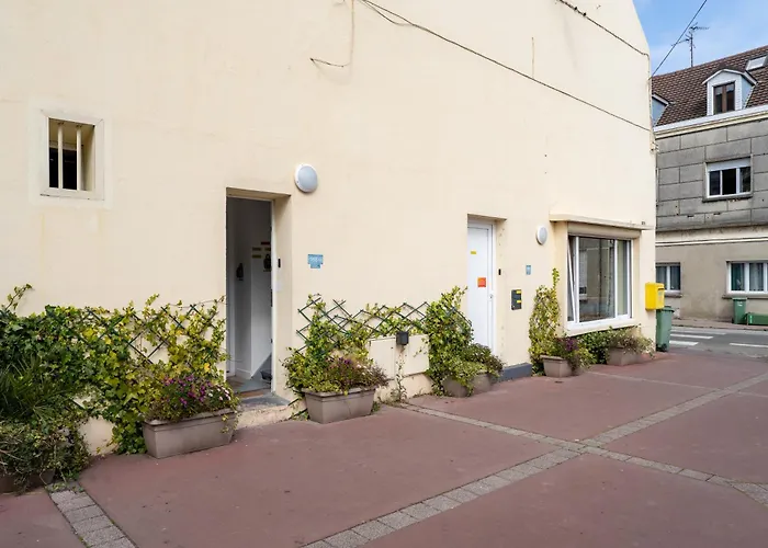 Bundle 2 Apparts, 12 Person - Parking, Station, Appartement *
