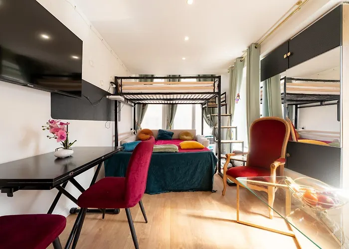 Bundle 2 Apparts, 12 Person - Parking, Station, * Calais