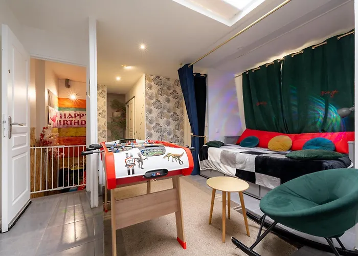 Bundle 2 Apparts, 12 Person - Parking, Station, Appartement Calais